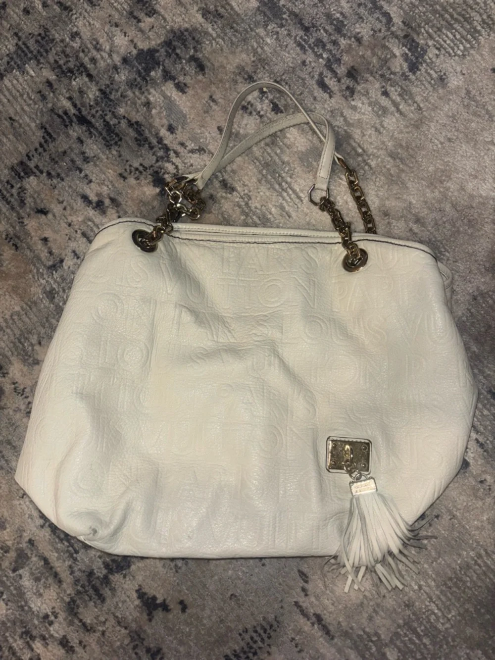 White Louis Vuitton shoulder tote bag - Picture 2 of 6